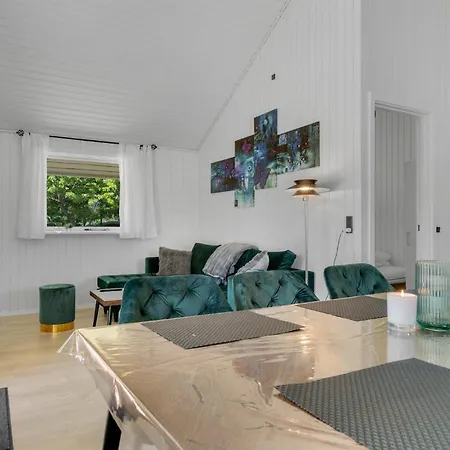 Vakantiehuis 3 Bedroom In Melby