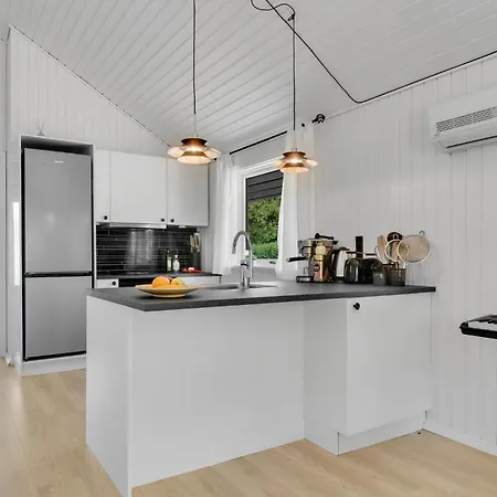 Cozy In With Kitchen * Melby