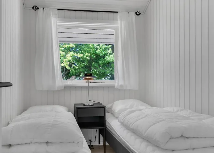 Дом отдыха 3 Bedroom In