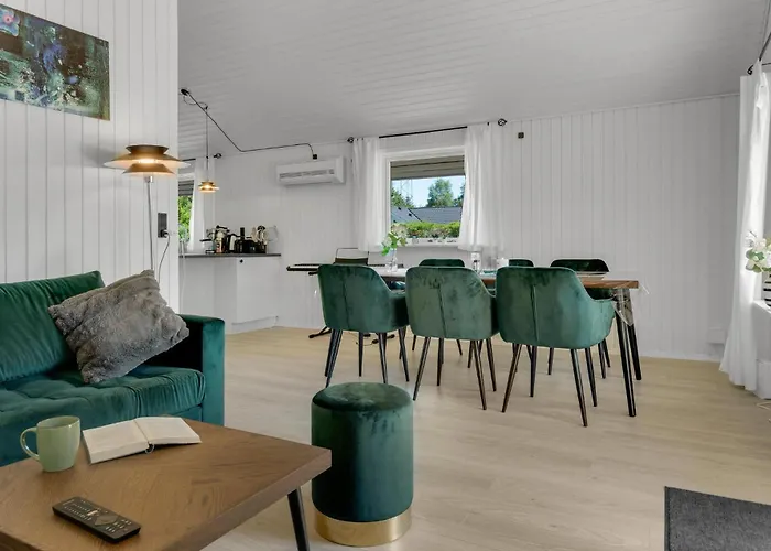 3 Bedroom In *